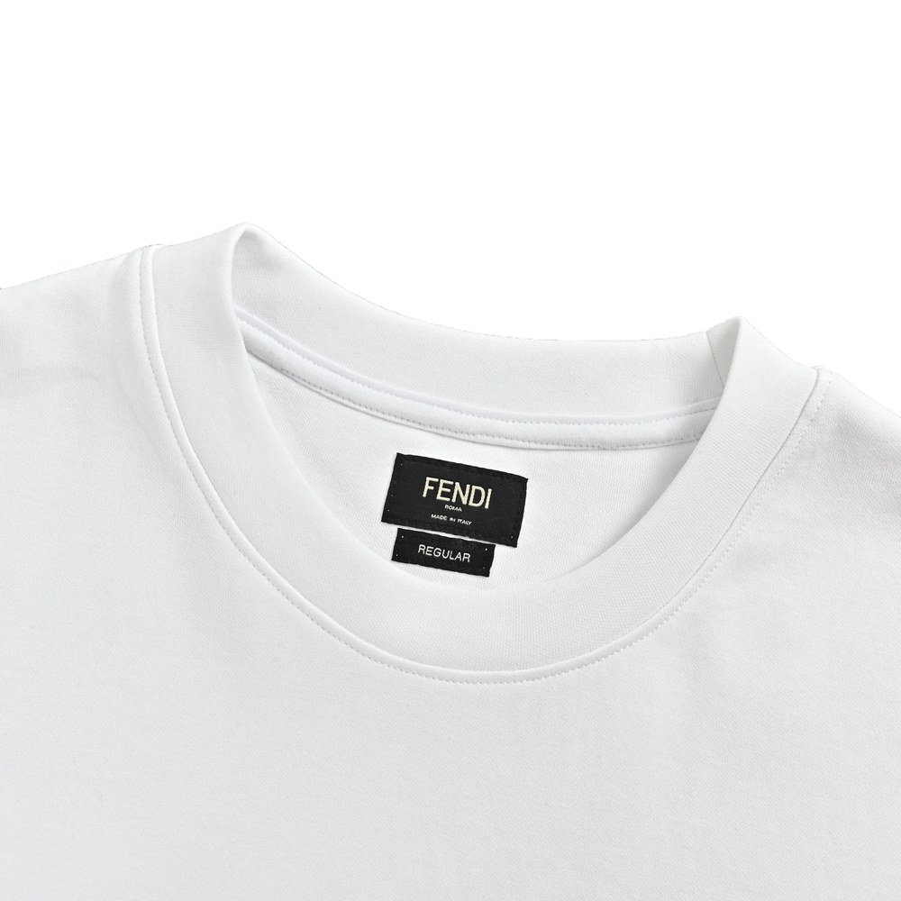 Fendi T-shirts-686
