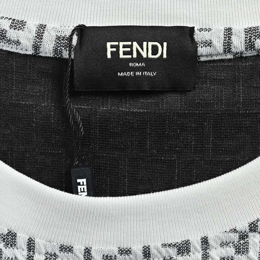 Fendi T-shirts-704