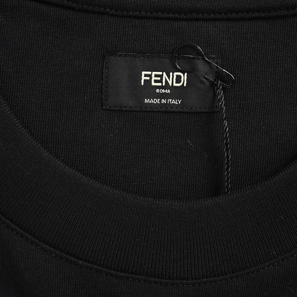 Fendi T-shirts-679