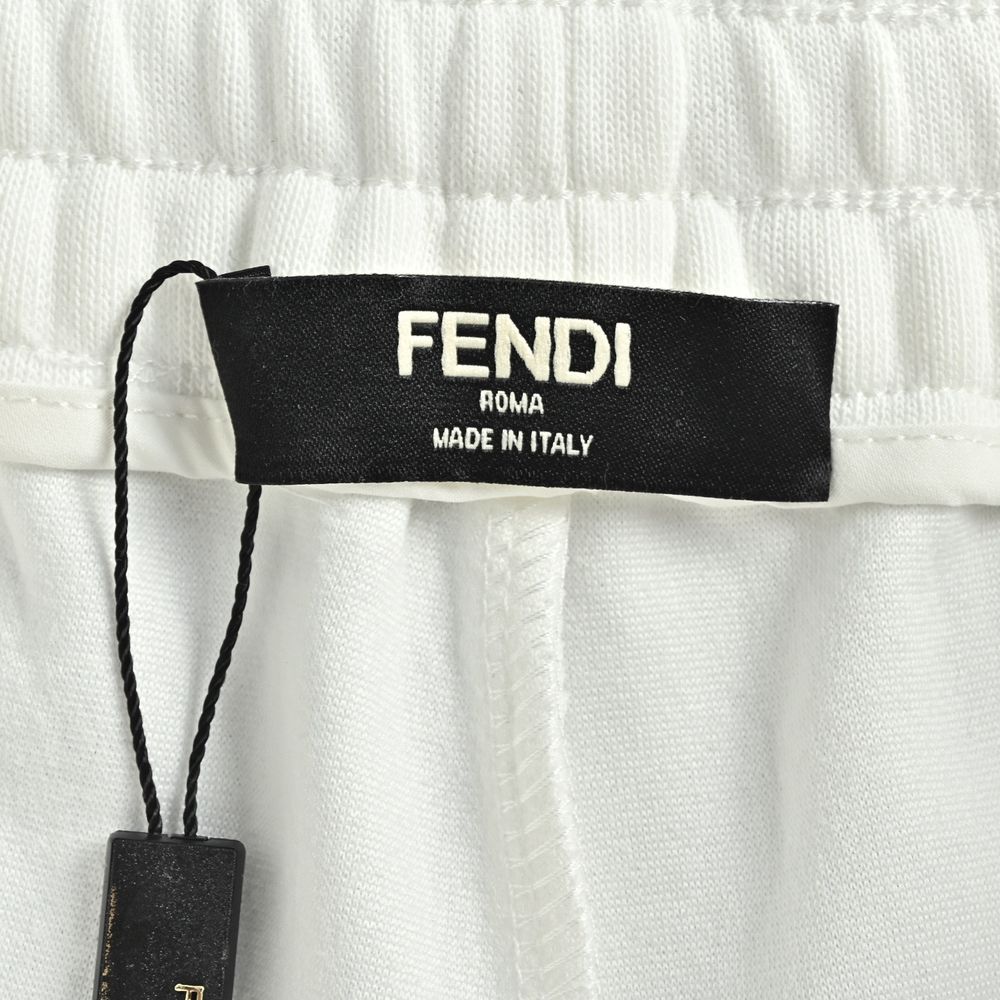 Fendi Shorts-008
