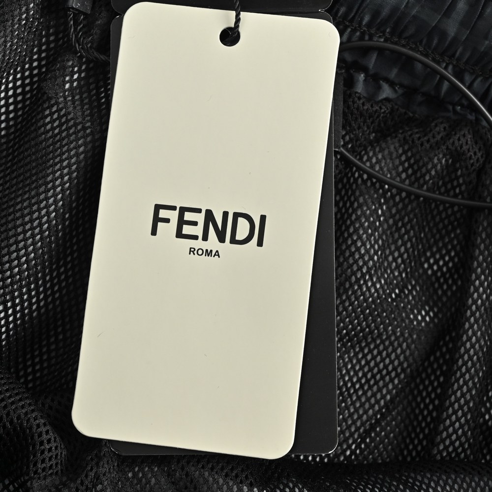 Fendi Shorts-009