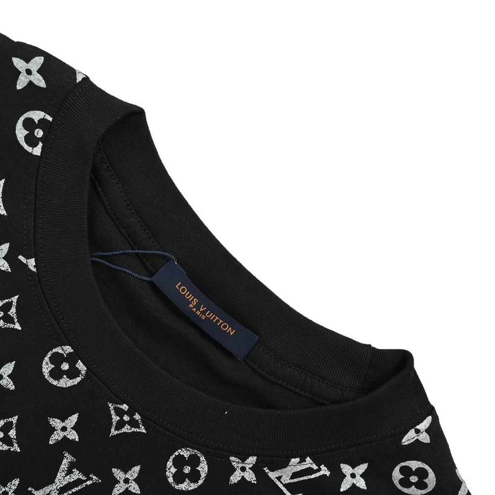 LV T-shirts-2443