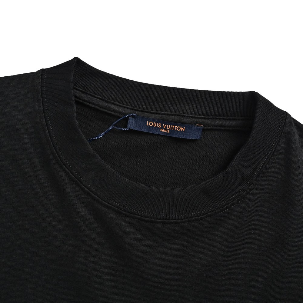 LV T-shirts-2561