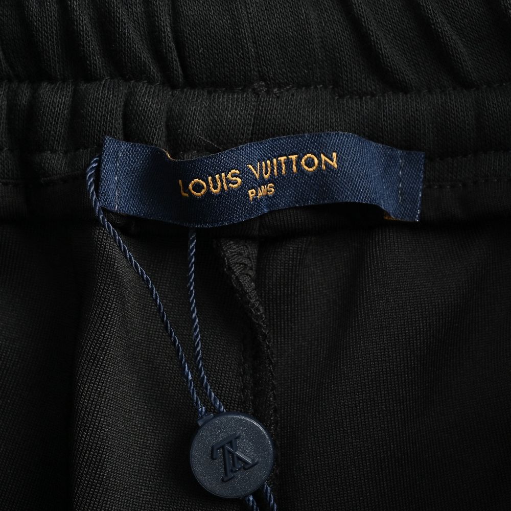 LV Shorts-327