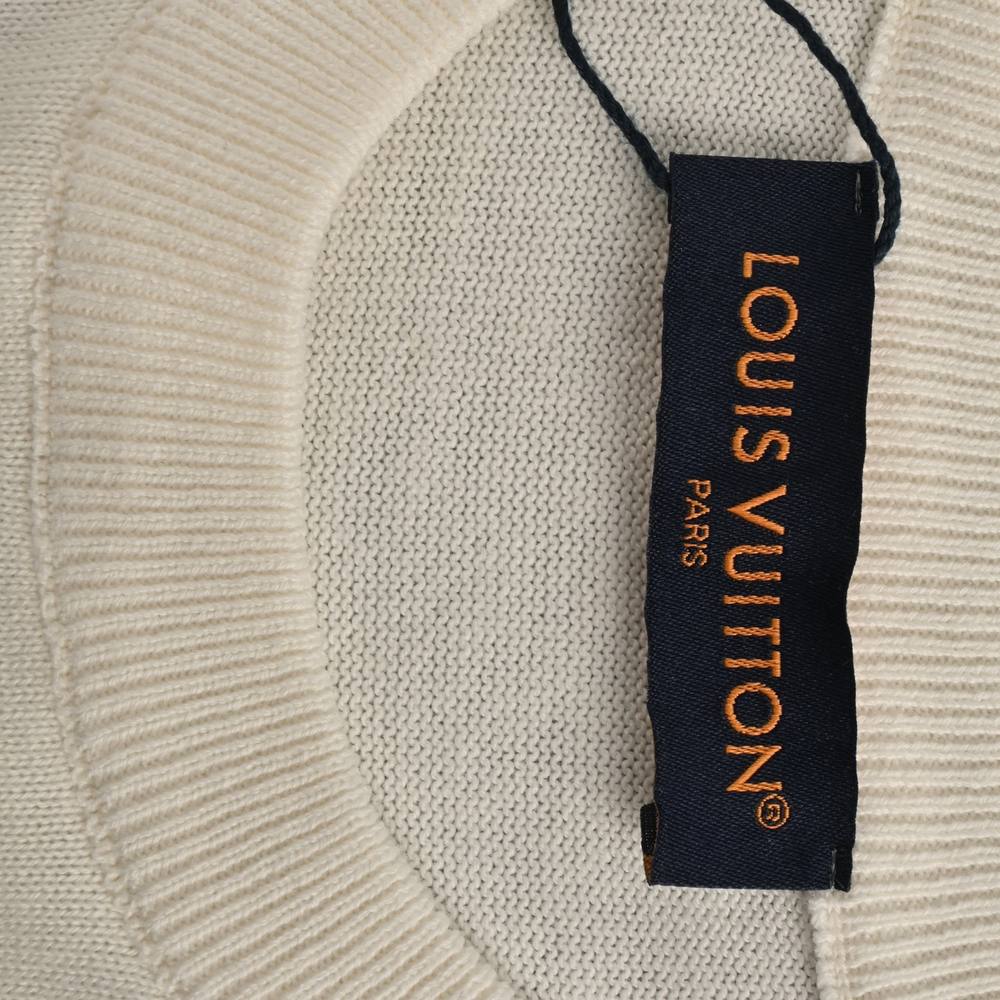 LV Sweater-451