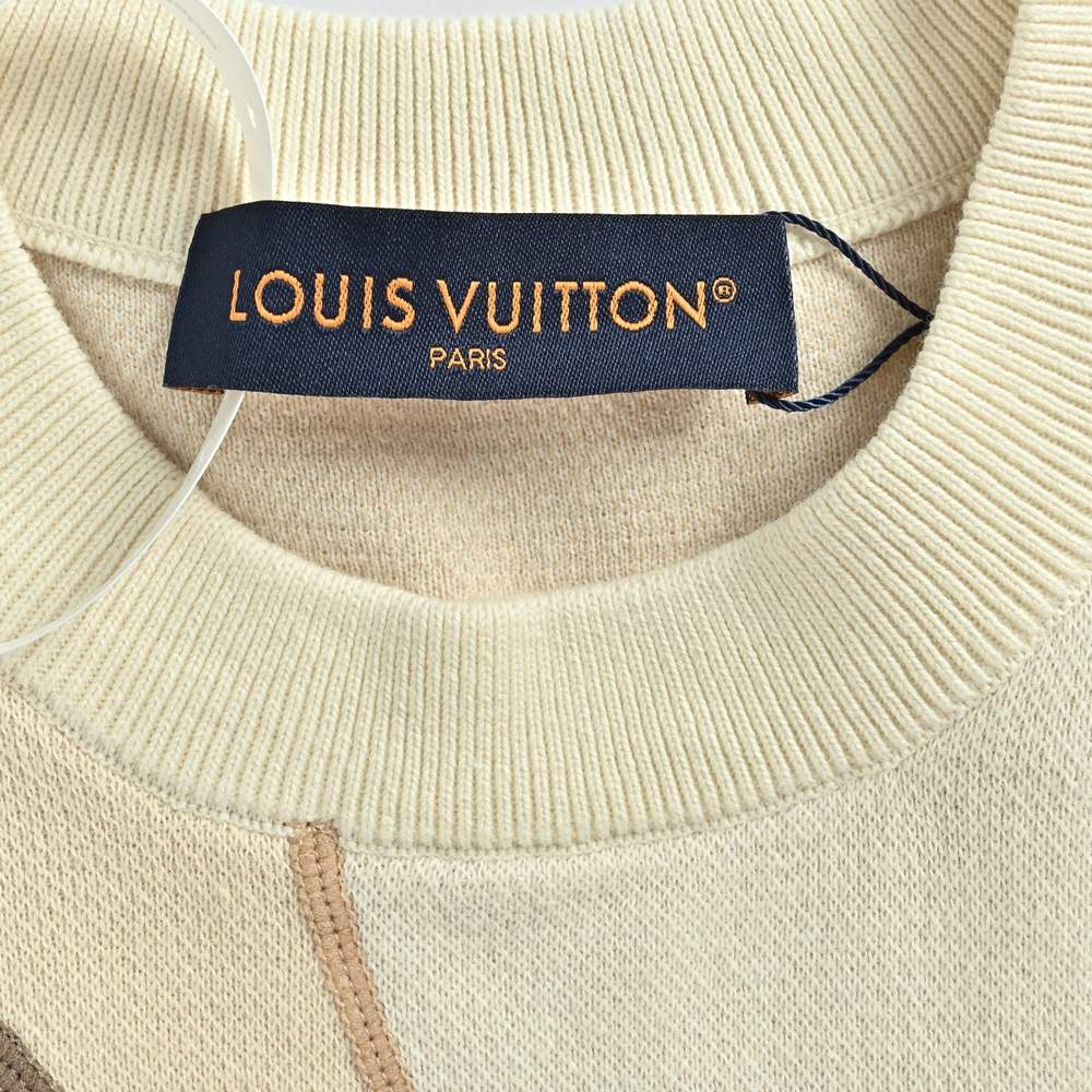 LV T-shirts-2916