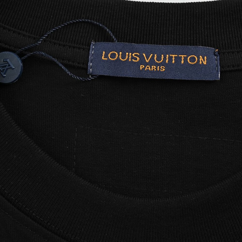 LV T-shirts-2469