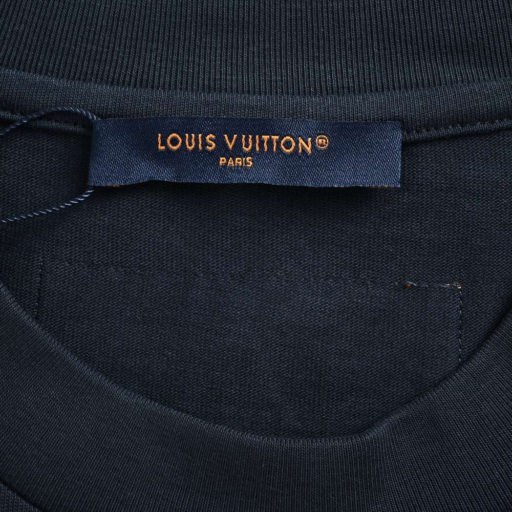 LV T-shirts-2750