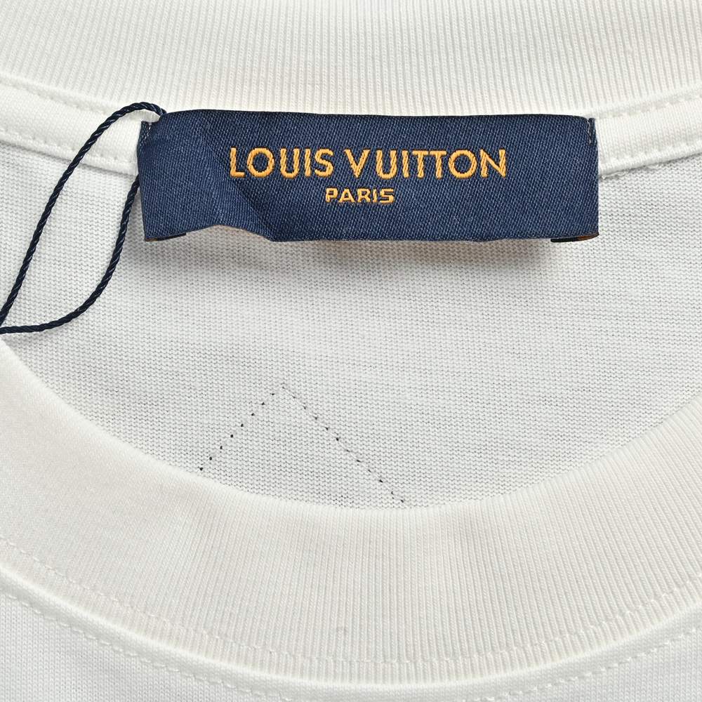 LV T-shirts-2697