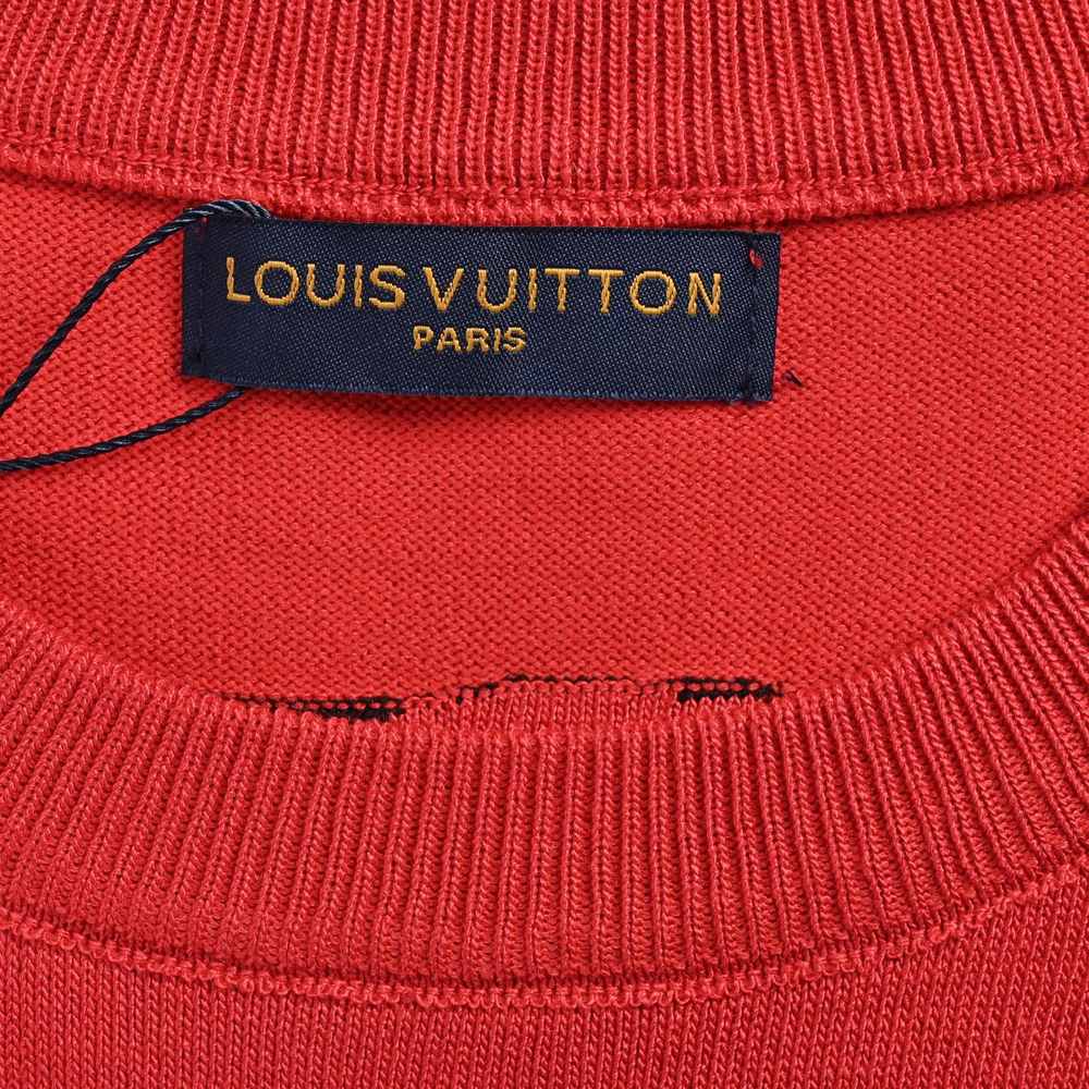 LV Sweater-455