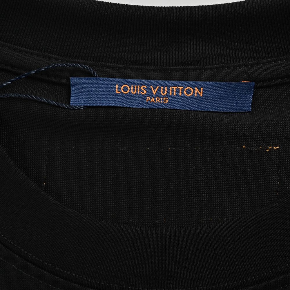 LV T-shirts-2585