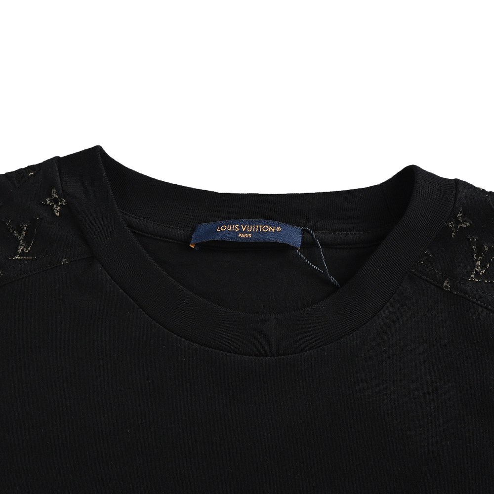 LV T-shirts-2915