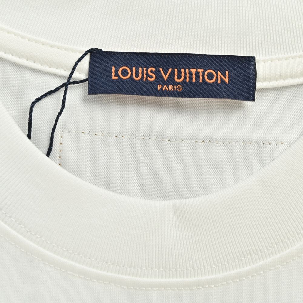 LV T-shirts-2426