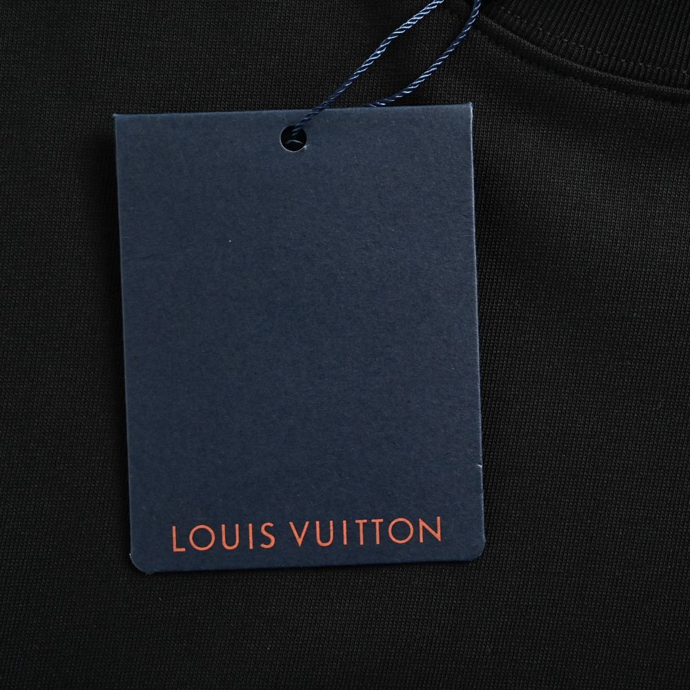 LV T-shirts-2604