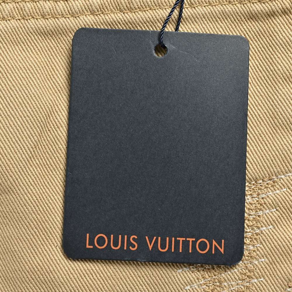 LV Shorts-380