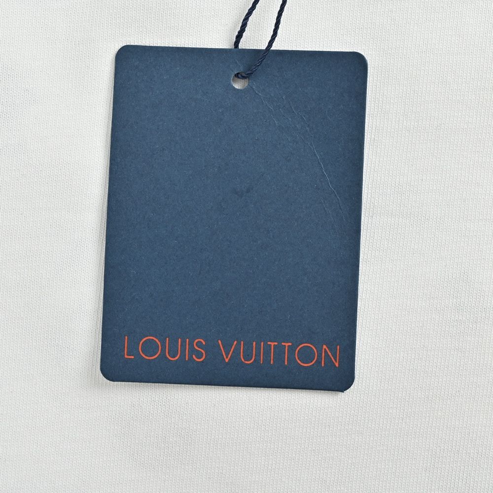 LV T-shirts-2832