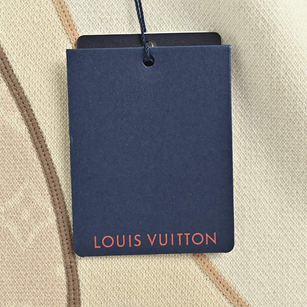 LV T-shirts-2916