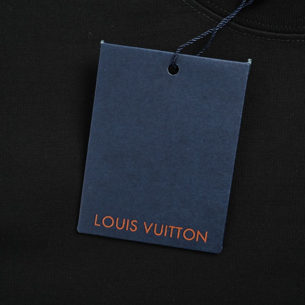 LV T-shirts-2678