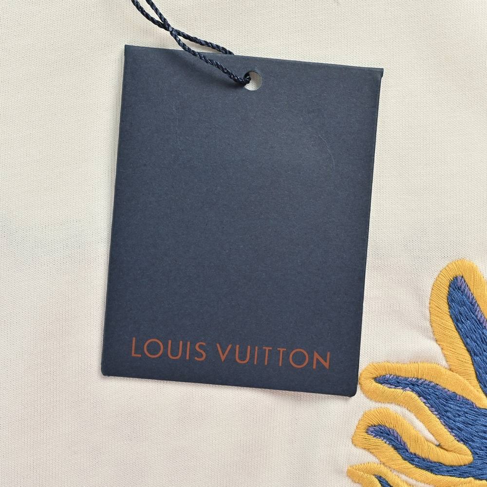 LV T-shirts-2912