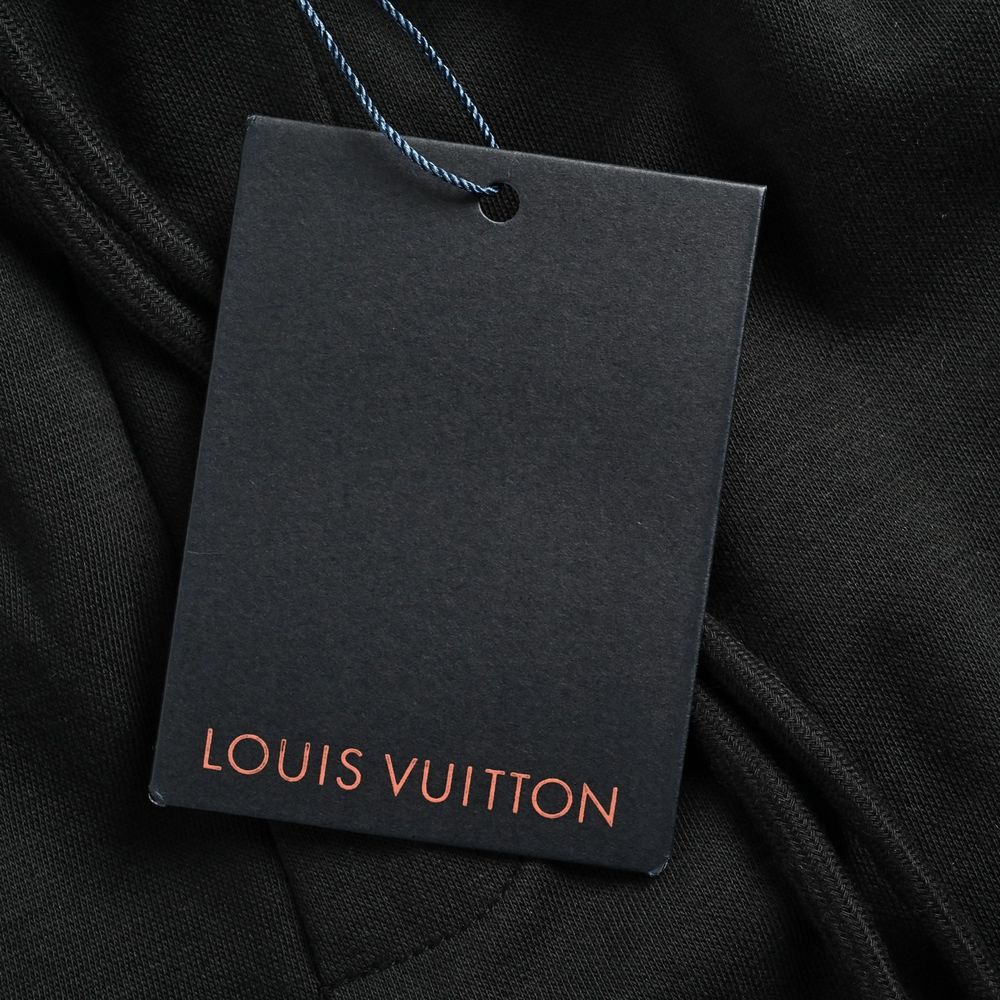 LV Shorts-321