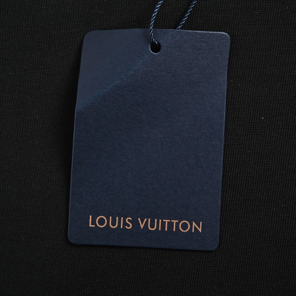 LV T-shirts-2696