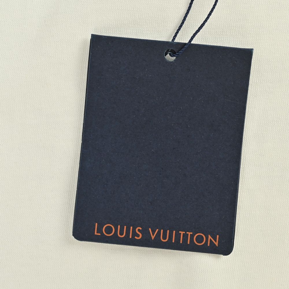 LV T-shirts-2439