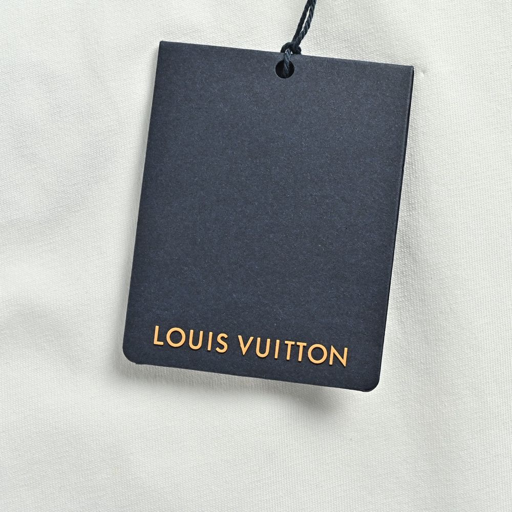 LV T-shirts-2663