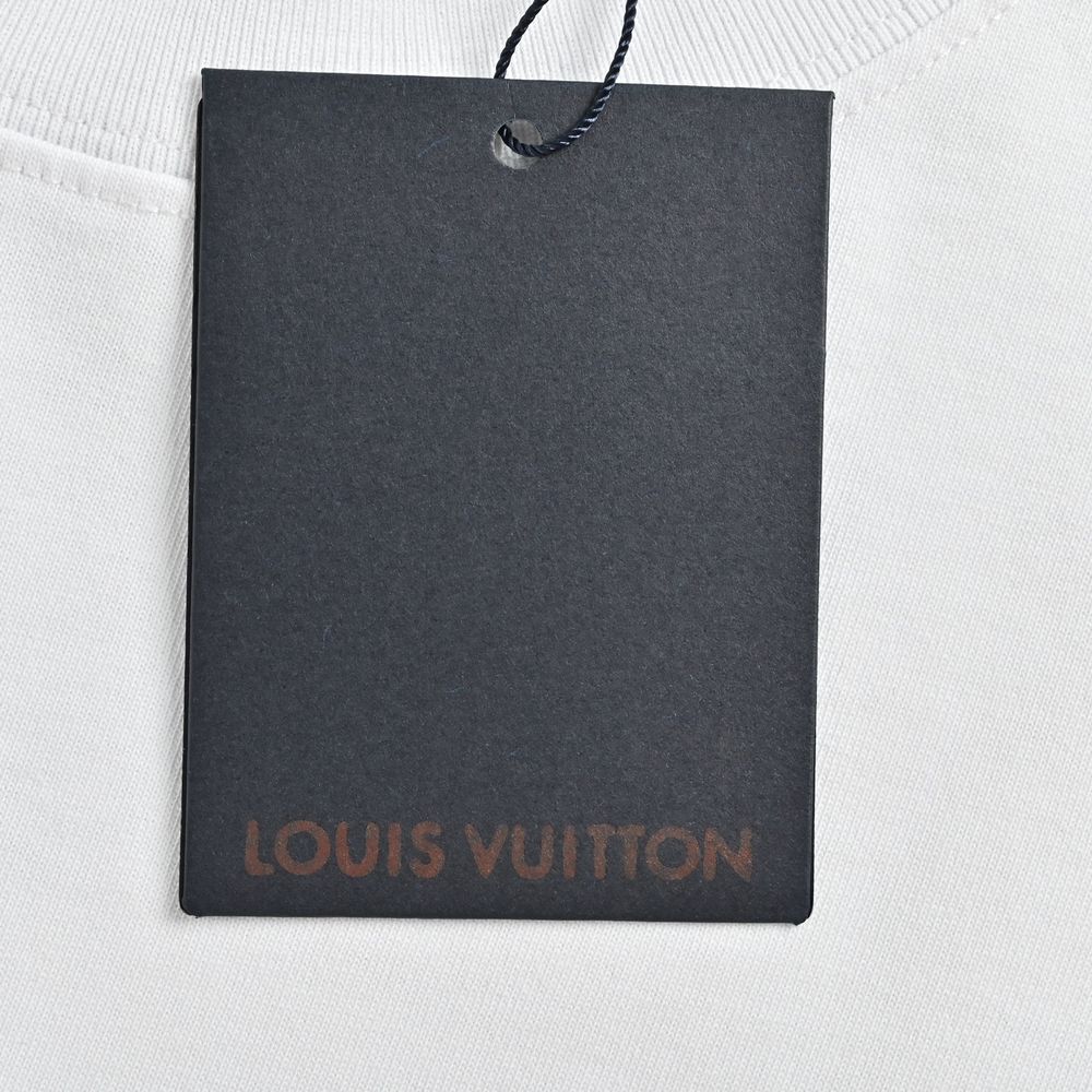 LV T-shirts-2656