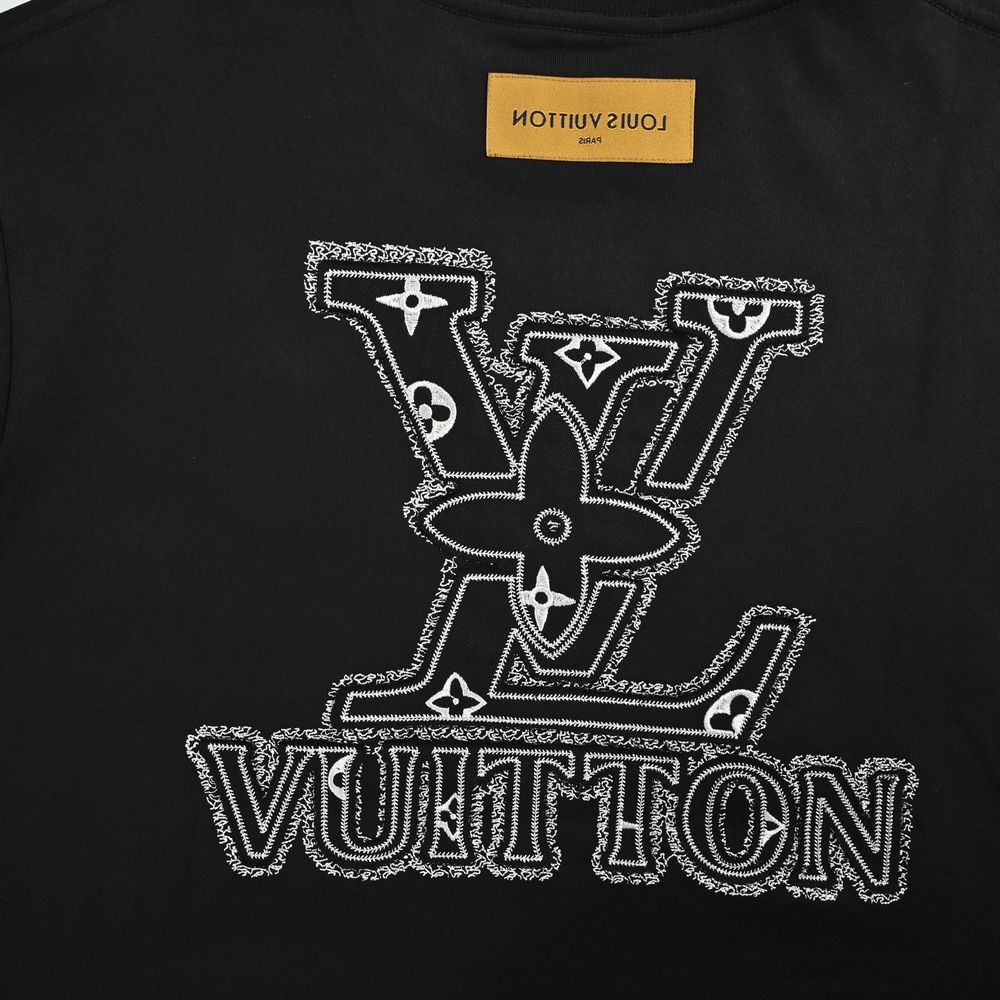 LV T-shirts-2471