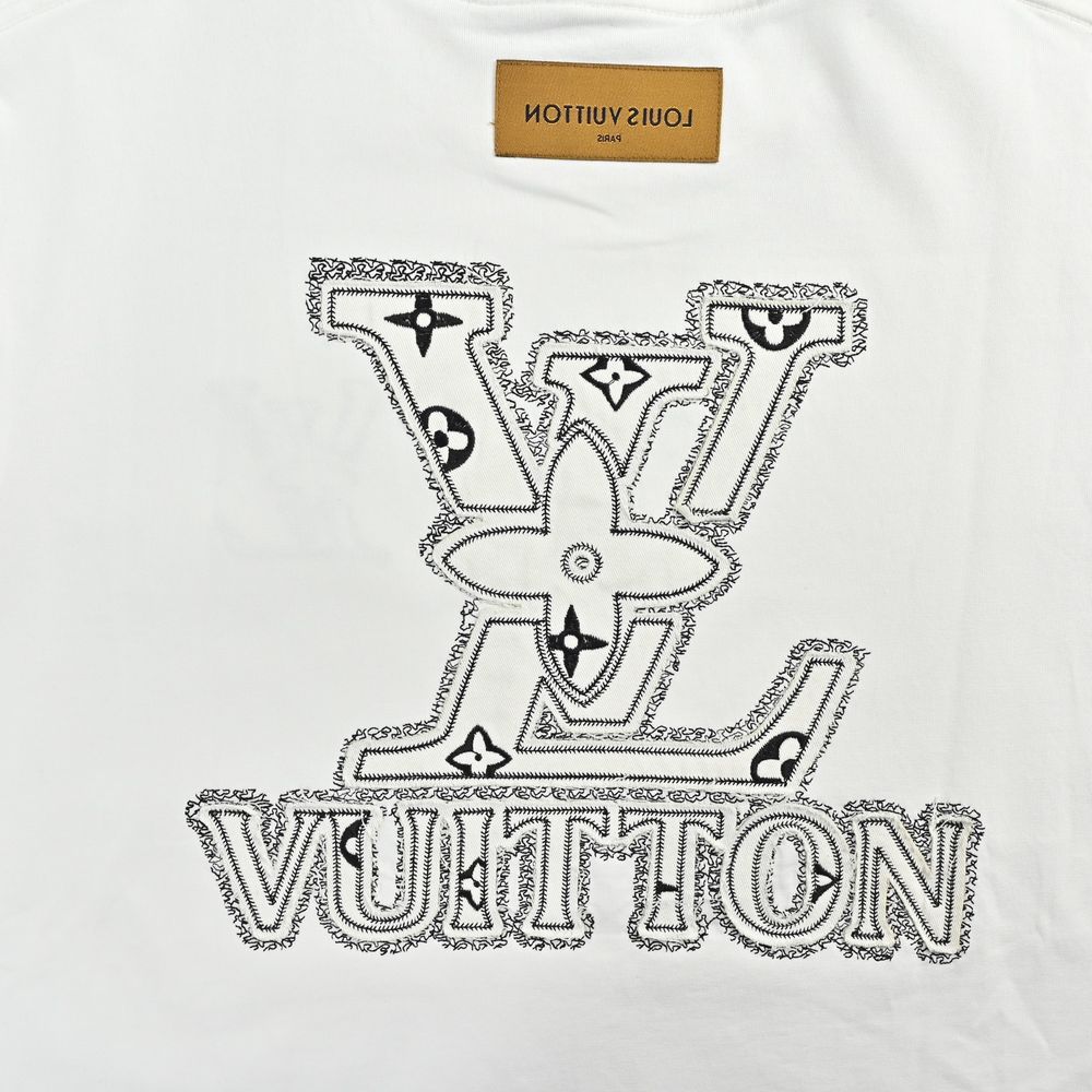 LV T-shirts-2472