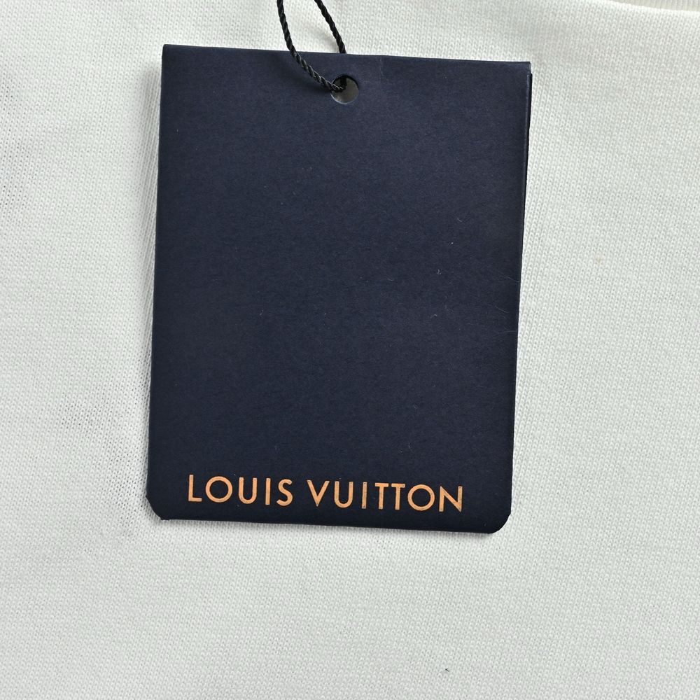 LV T-shirts-2714