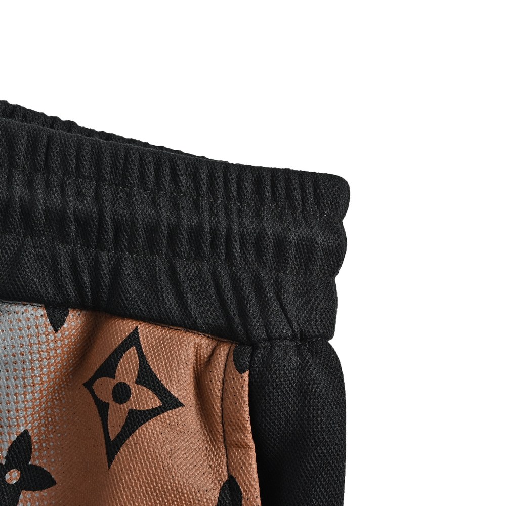 LV Shorts-330