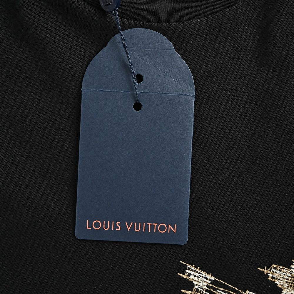 LV T-shirts-2715