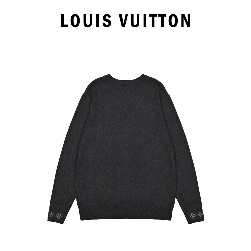 LV Sweater-460