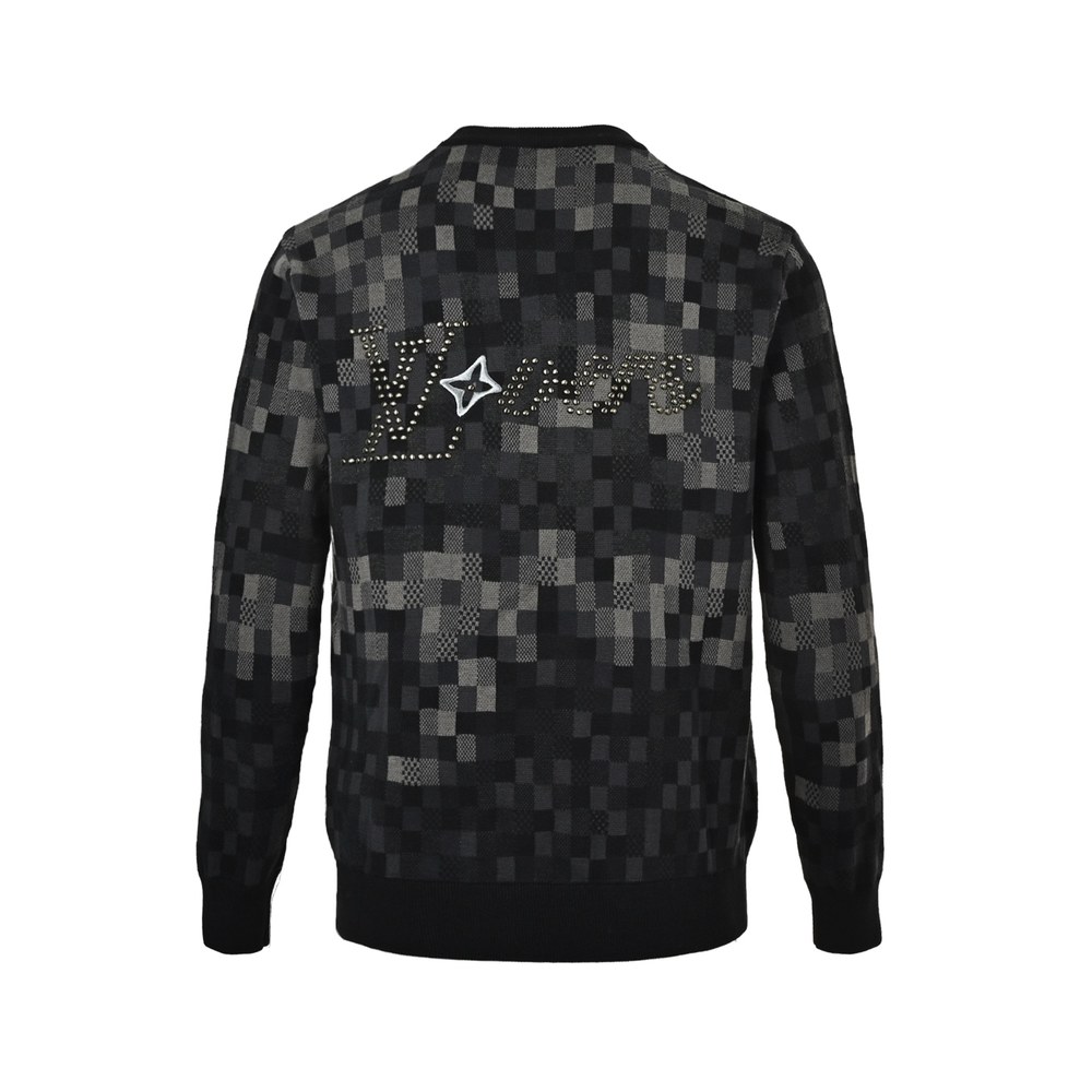 LV Sweater-478
