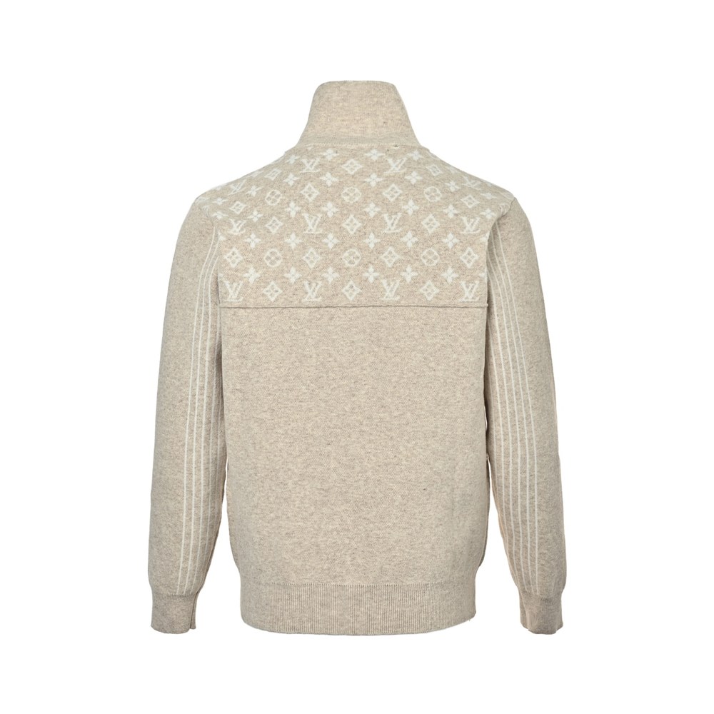 LV Sweater-487