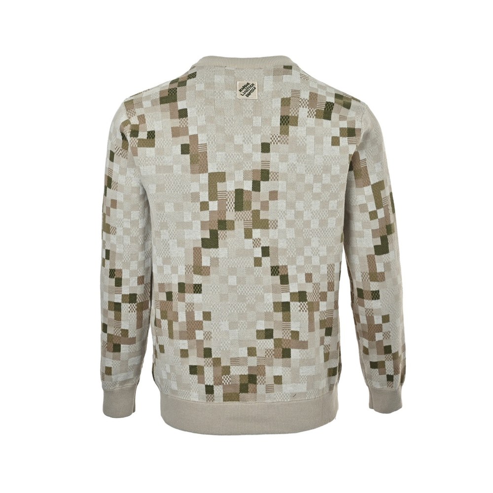 LV Sweater-476
