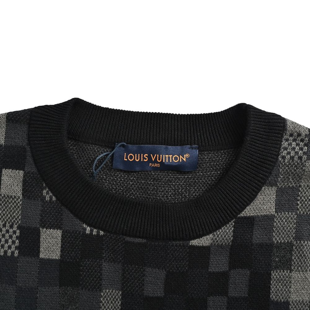 LV Sweater-478