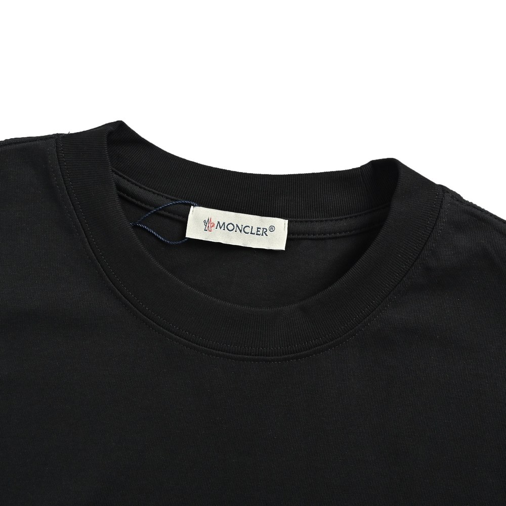 Moncler T-shirts-1111