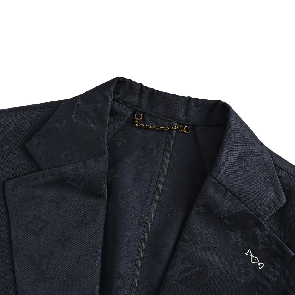 LV Jacket-326