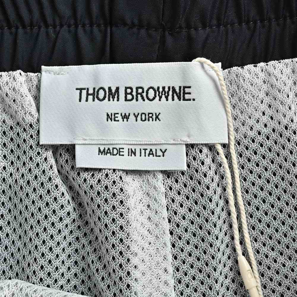 Thom Browne Shorts-014