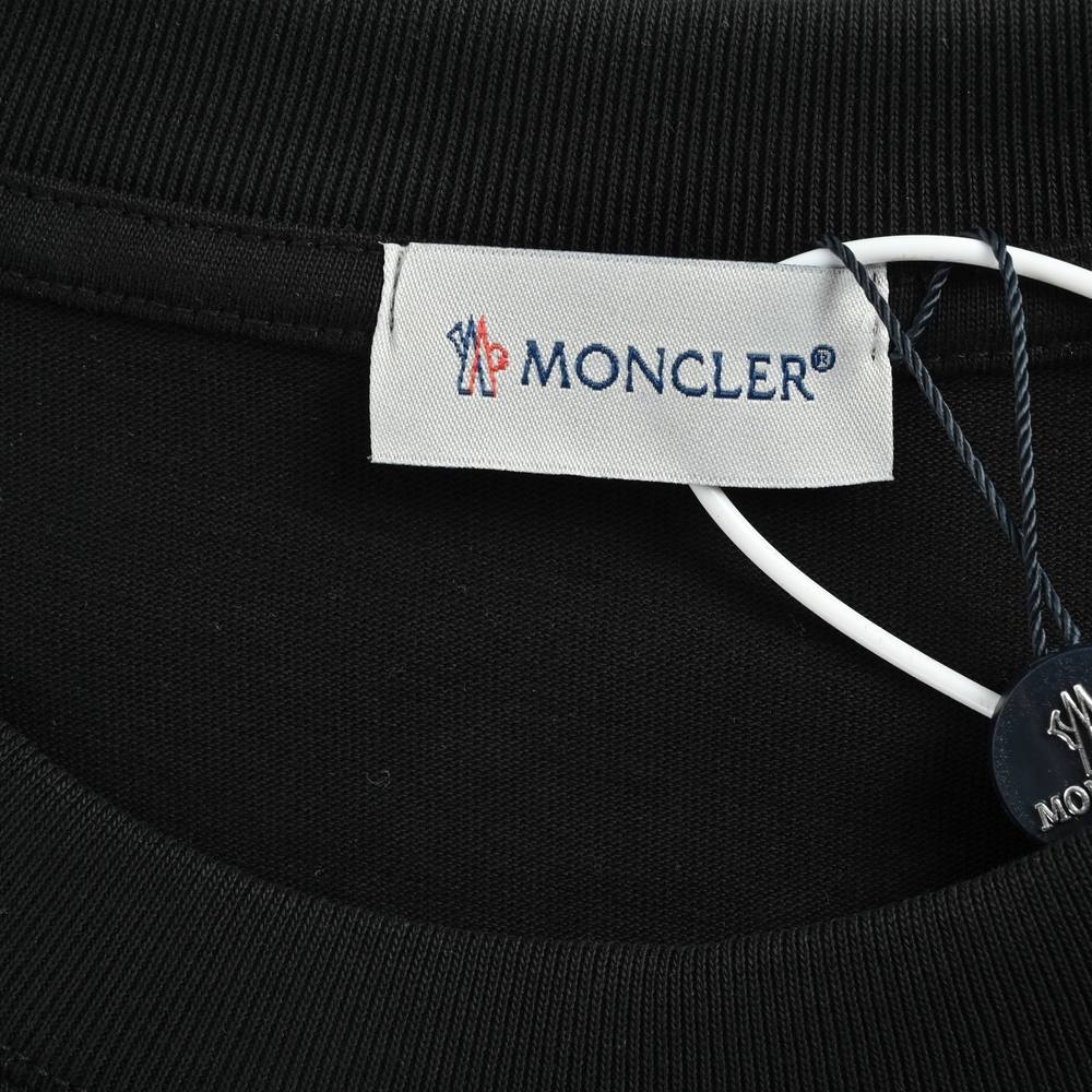 Moncler T-shirts-1045