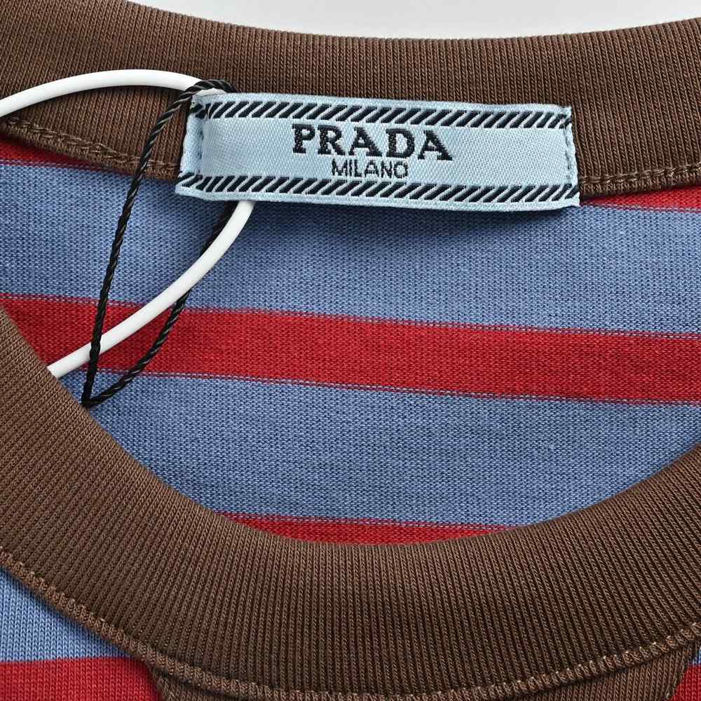 Prada T-shirts-559