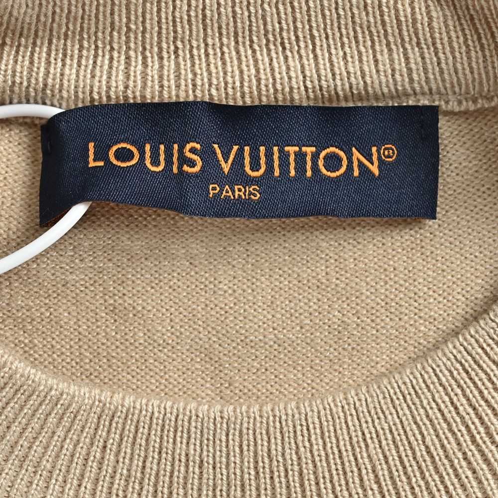 LV Sweater-474