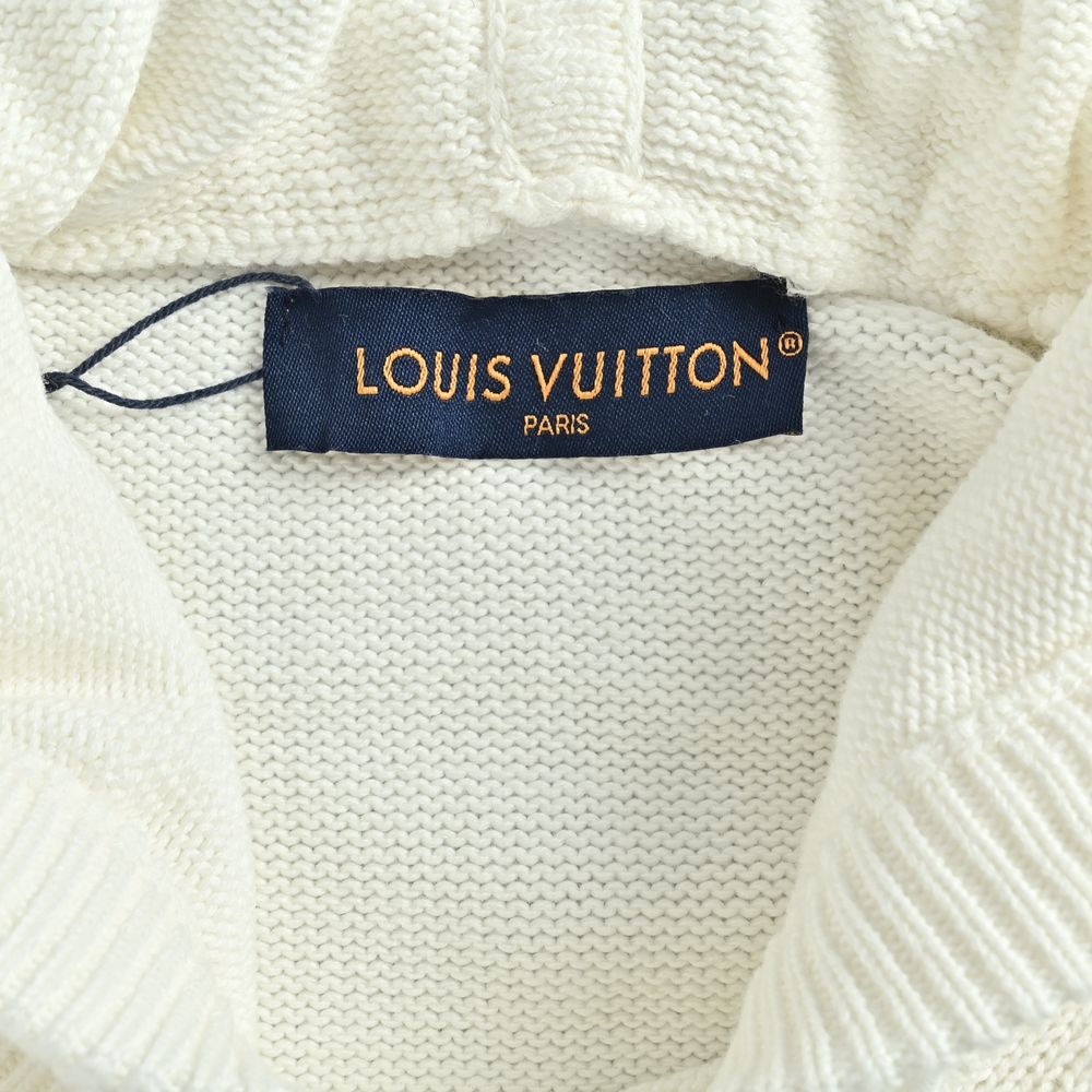 LV Sweater-488