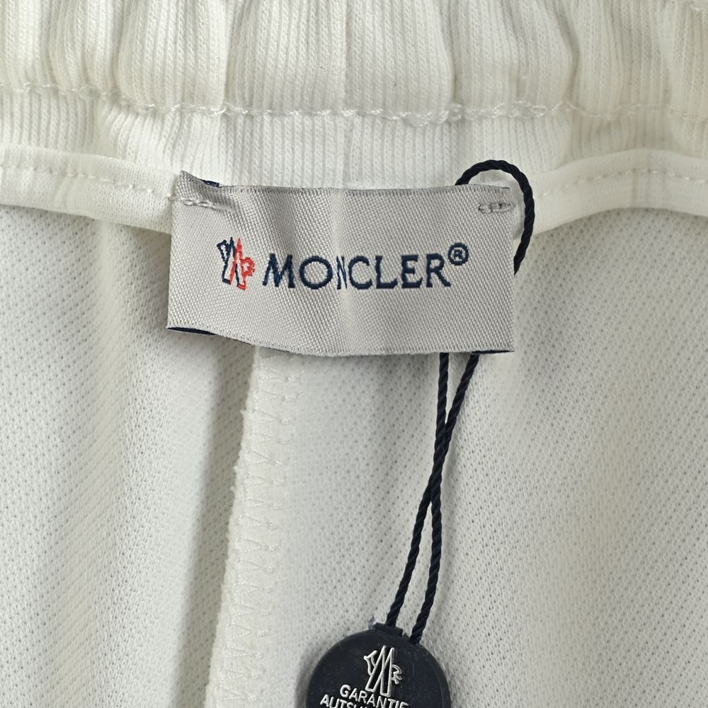 Moncler Shorts-095