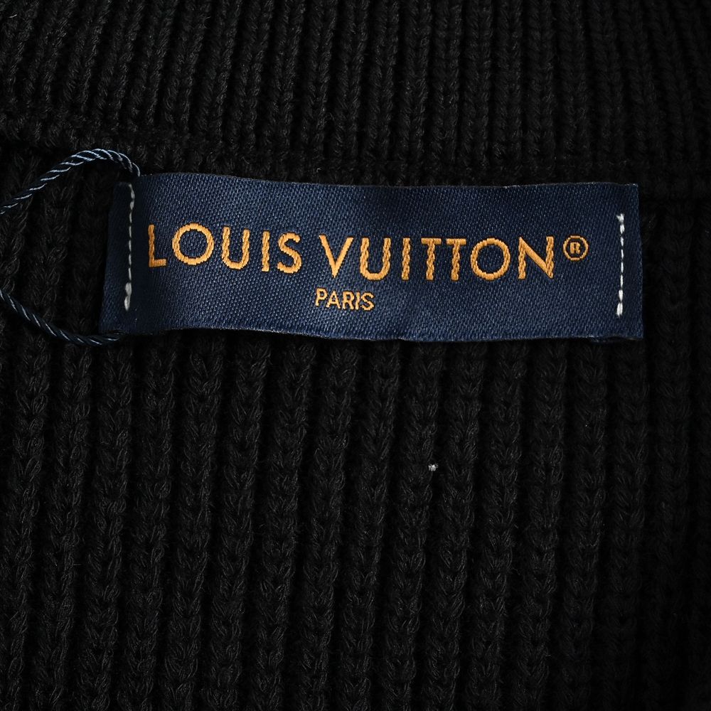 LV Sweater-491