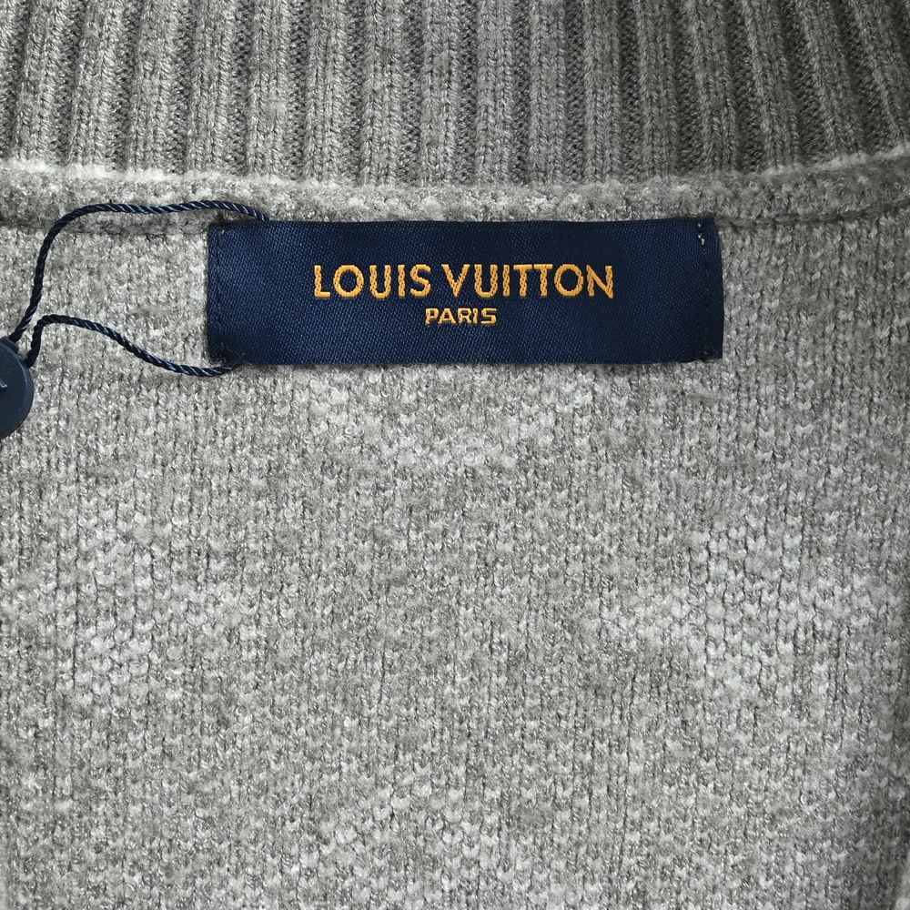 LV Jacket-204