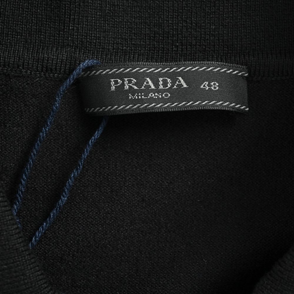 Prada Polo-059
