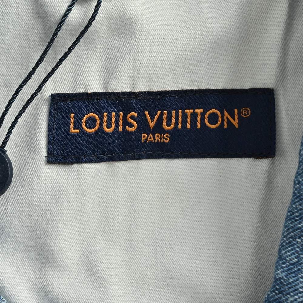 LV Jacket-219